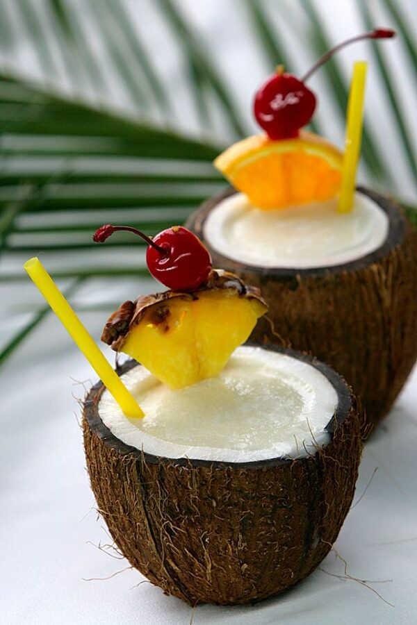 Piña Colada in Coconut