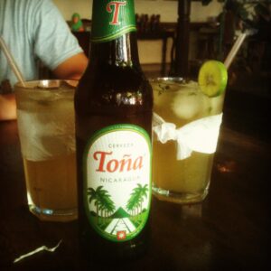 Toña